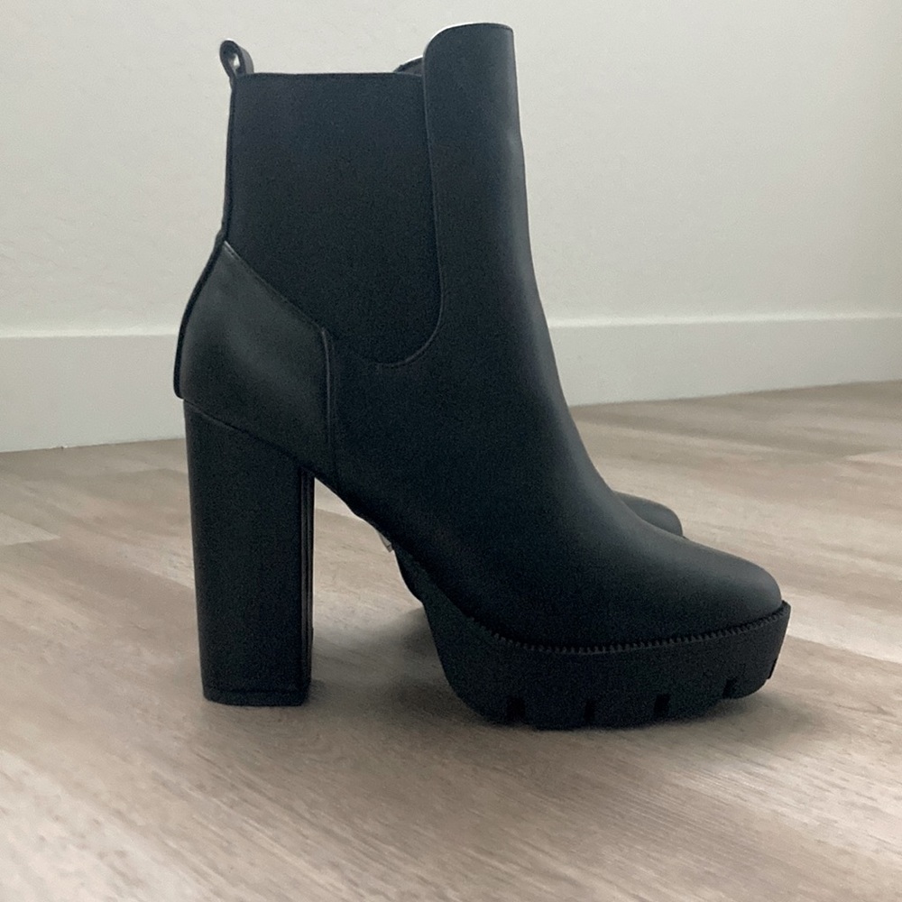 Black Heel Boots